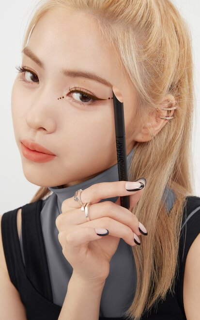 อายไลเนอร์