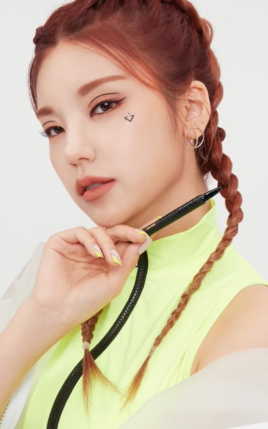 อายไลเนอร์