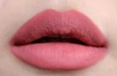 ลิปซองเมย์เบลลีน